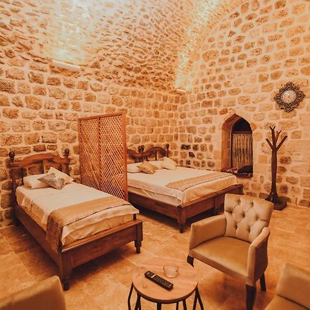Hanedan Konagi Butik Otel Deluxe King Triple Room Anka Mardin Extérieur photo